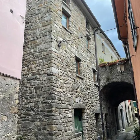 New Ca De Na Volta - Tra Liguria E Toscana * Albiano Magra